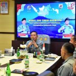 Kepala Bakamla RI Beri Pengarahan kepada Personel Zona Tengah di Manado