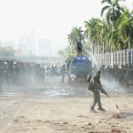Aksi Gerak Cepat Prajurit Kodam Jaya Bersihkan Jalur Umum Strategis Untuk Kenyamanan Warga