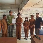 Program Padi Emas PT TPL: Salurkan 15 Ton Pupuk Mabar untuk Petani Desa Parsoburan Barat, Toba