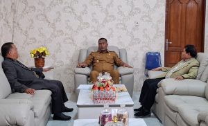 Bupati Toba Terima Audiensi Pengurus PGPI Toba Bahas Penguatan Kerukunan Umat