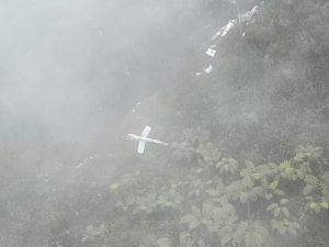 Kodim 1710/Mimika Terjun Langsung Cari Helikopter PK-IWS Intan Angkasa yang Hilang Kontak di Pegunungan Papua