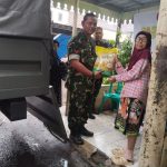 Koramil 03/Telukpucung Salurkan Beras Murah SPHP untuk Ringankan Beban Warga Rawalumbu