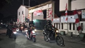 Babinsa Koramil 02/Pondok Gede Bersama Tiga Pilar Gelar Patroli Malam, Warga Diajak Perkuat Siskamling