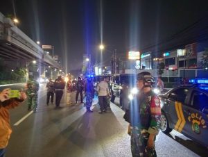 TNI, Polri, dan Ormas Gelar Patroli Gabungan di Duren Sawit, Warga Diajak Jaga Kamtibmas