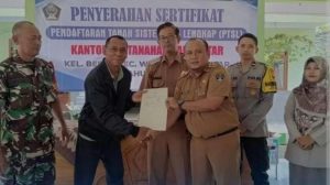 493 Sertifikat PTSL Dibagikan di Kelurahan Beru, Blitar: Kepastian Hukum untuk Masyarakat