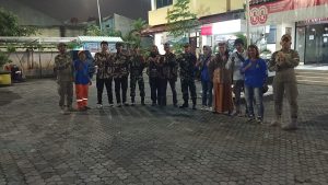 Kolaborasi Kodim 0505/JT Gelar Patroli Siskamling Bersama Komponen Pendukung di wilayah Jatinegara