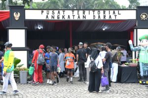 Hari Kedua TNI Fair 2025, Stan Pusterad Masih Jadi Magnet Pengunjung