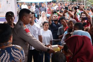 Kapolres Toba Pimpin Langsung Pengamanan dan Rangkaian Kunjungan Gubernur Sumut di Habinsaran