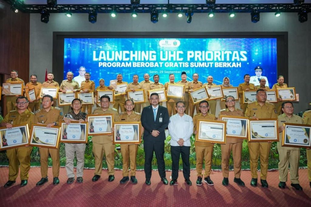 Vandiko Resmikan UHC di Samosir: Berobat Gratis Hanya Pakai KTP