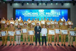 Vandiko Resmikan UHC di Samosir: Berobat Gratis Hanya Pakai KTP