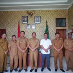 Formasi Peringati Gugurnya D.I. Panjaitan dengan Upacara dan Seni Budaya