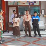 Usai Upacara Hari Kesaktian Pancasila, Babinsa Kota Baru Edukasi Wawasan Kebangsaan di SMK Bina Siswa Utama