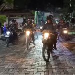 Babinsa Kaliabang Tengah Ajak Komduk dan Warga Tingkatkan Siskamling demi Wujudkan Lingkungan yang Kondusif