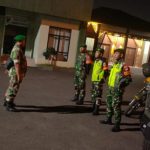 Babinsa Koramil 01/Kranji Bersama Tiga Pilar Gencarkan Patroli Malam