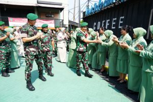 Brigjen TNI Faizal Rizal Resmi Pimpin Korem 052/Wijayakrama, Disambut Tradisi Kehormatan