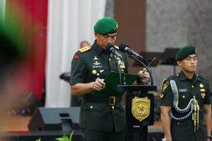 Tongkat Kepemimpinan Danrem 052/Wijayakrama Resmi Diserahterimakan dalam Upacara Penuh Kehormatan