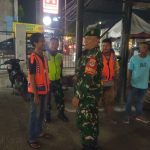Patroli Malam Maung Jatiasih: TNI dan Warga Bersatu Ciptakan Lingkungan Aman