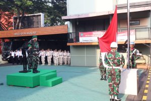 Korem 052/Wijayakrama Gelar Upacara Bendera 17-an Oktober 2025