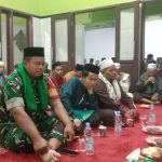 Babinsa Cikiwul Perkuat Silaturahmi Lewat Subuh Keliling