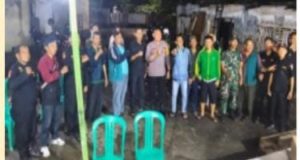 Kodim 0505/JT Berkolaborasi dengan Komduk dalam Patroli/Siskamling di Wilayah Cakung