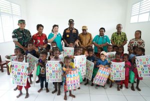 Dandim 1710/Mimika Dampingi Bupati dalam Kunker ke Mimika Barat Jauh, Pastikan Pembangunan Berjalan