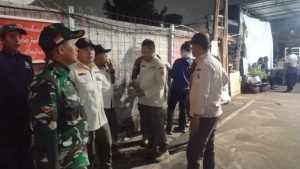 Kodim 0505/JT Perkuat Keamanan Jatinegara Lewat Patroli Siskamling Bersama Komduk