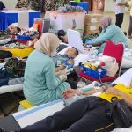 Brimob Metro Jaya Ikut Donor Darah HUT Ke-80 Marinir, Sinergi TNI–Polri