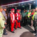Babinsa Bantargebang Gelar Patroli Malam Bersama Komduk dan Warga