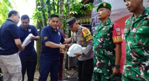 Polri Serahkan Kendaraan Operasional untuk Bhabinkamtibmas, Perkuat Mobilitas Polisi Penolong di Lapangan