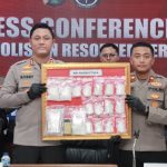 Polres Jember Bongkar Jaringan Narkoba Lintas Pulau, Sita Hampir 1 Kg Sabu dan 300 Ekstasi