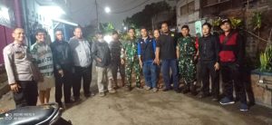 Kolaborasi Kodim 0505/JT dan Komduk Gelar Patroli Siskamling di Kramatjati