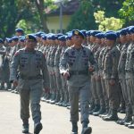 Dansatlat Brimob Korbrimob Polri Pimpin Penutupan Dikbangspes SAR Gel. II dan Combat Intelijen TA. 2025