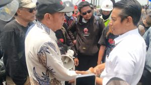 Gerakan Gembala Geni ‘Gedor’ JIIPE: Tuntut Lamaran Langsung di Kawasan Industri Terbesar