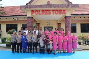 Kapolda Sumut Ajak Personel Polres Toba Jaga Profesionalisme, Kedisiplinan, Sinergitas dan Berikan Pelayanan Humanis