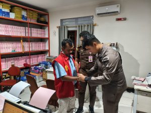 Kejari Toba Tahan RS, Diduga Korupsi Dana Desa Meranti Barat Rp476 Juta !