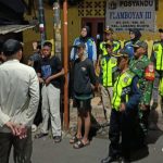 Ciptakan Keamanan Wilayah, Kodim 0505/Jakarta Timur Gelar Patroli & Siskamling Keliling Bersama Komduk di Cipayung