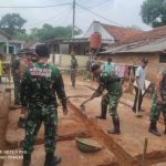 Wujudkan Hunian Layak, Korem 052/Wkr Gelar Program Bedah Rumah