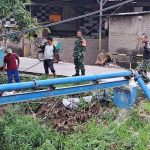 Babinsa Koramil 01/Kranji Tinjau Lokasi Karya Bakti HUT Kodam Jaya: Fokus Normalisasi Sungai Kalibaru Antisipasi Banjir