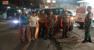 Wujudkan Wilayah Kondusif, Kodim 0505/JT Gelar Patroli dan Siskamling Keliling Bersama Komduk di Duren Sawit