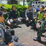 Patroli Humanis Babinsa Koramil 05/Bantargebang Komduk dan Komcad Jaga Kondusivitas Malam Hari