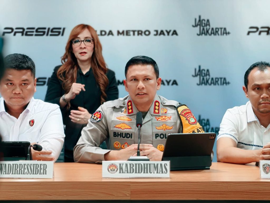 Polda Metro Jaya Gagalkan Rencana Aksi Kerusuhan, Pelaku Siapkan Bom Molotov dan Merekrut Massa