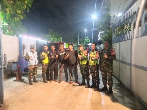 Patroli Maung Koramil Jatiasih Sisir Titik Rawan, Babinsa Ajak Warga Solid Jaga Keamanan Lingkungan