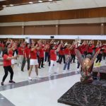 Untag Surabaya dan Komunitas Lintas Iman Gelar Senam Lansia Sehat Sambut Hari Ibu