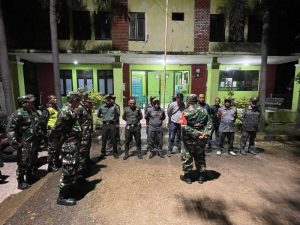 Maung Menyusuri Malam, Koramil 01/Kranji Hadir Bersama Komduk Jaga Amankan Wilayah Margajaya