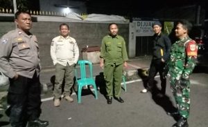 Patroli Malam, Koramil 01/Jatinegara & Komduk Perkuat Rasa Aman Warga Jatinegara