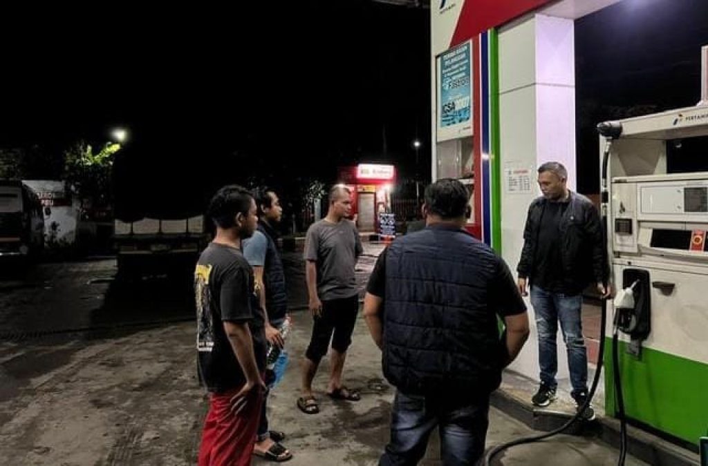 SPBU Banaran Lamongan Diduga Jual Pertalite Campur Air, Polisi Turun Tangan