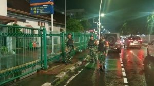 Koramil 01/Jatinegara dan Komduk Gelar Patroli Jelang Tahun Baru 2026