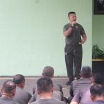 Dandim 0501/JP Berikan Jam Komandan, Tekankan Kepedulian Sosial dan Keteladanan Prajurit Senior