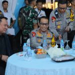 Dansat Brimob Dampingi Kapolda Sumsel Pantau Malam Tahun Baru 2026 Secara Daring