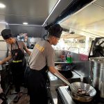 Respons Cepat, Brimob Sumsel Bangun Dapur Lapangan di Aceh Tamiang